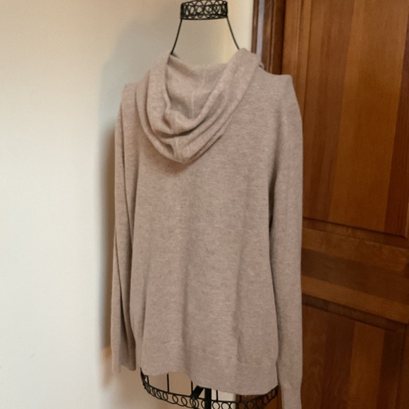 Quince Tan Women's Sweater - Picture 6 of 7